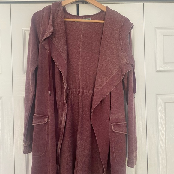 cardinal hooded jacket - Picture 1 of 5